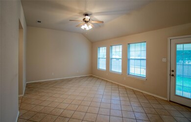 122 Chimney Rock Dr, Weatherford, TX 76086 - photo 3