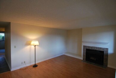 20161 Vikings Crest Loop NE unit 5-103, Poulsbo, WA 98370 - photo 3