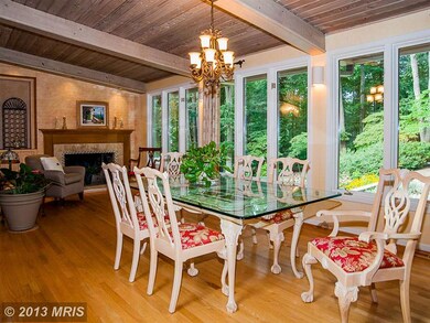 3525 Glenbrook Rd, Fairfax, VA 22031 - photo 4