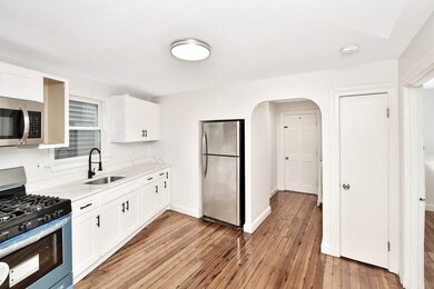 493 Lynn St unit 1, Malden, MA 02148 - photo 3