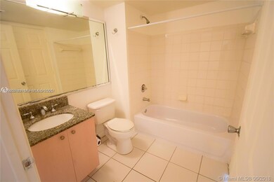 2427 Centergate Dr unit 306, Miramar, FL 33025 - photo 7