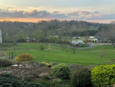 22 Archery Rd, Asheville, NC 28806 - photo 2