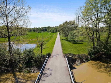 7076 W Hamilton Rd S, Aboite Township, IN 46814 - photo 2