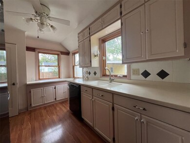 1703 59th St, Des Moines, IA 50322 - photo 6