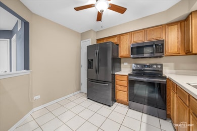 378 Lakeview Cir, Bolingbrook, IL 60440 - photo 6