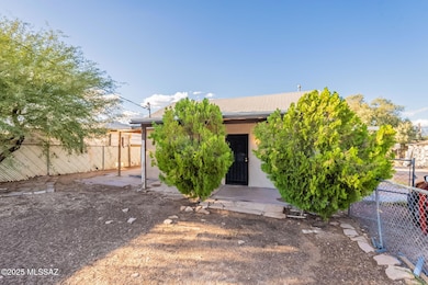 113 E Columbia St, Tucson, AZ 85714 - photo 3