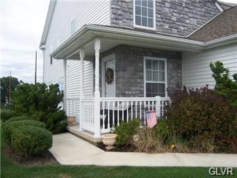 865 N Fork Dr, Easton, PA 18040 - photo 3