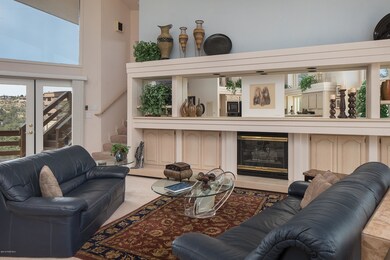 Great Room - 1487 Forest View