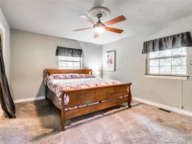 5920 N Meridian Place, Oklahoma City, OK 73122 - photo 6