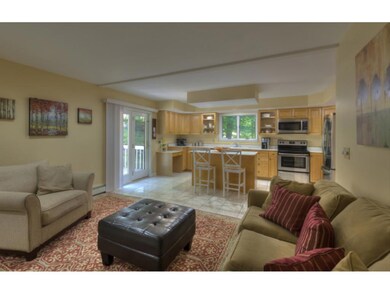 61 Cottage Cir, West Lebanon, NH 03784 - photo 3