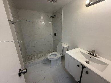 19821 SW 114th Ave unit 121, Miami, FL 33157 - photo 2