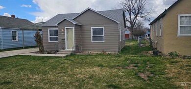 615 S Diamond St, Nampa, ID 83686 - photo 3