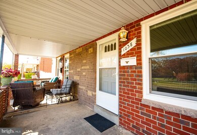 1038 Middleborough Rd, Essex, MD 21221 - photo 4