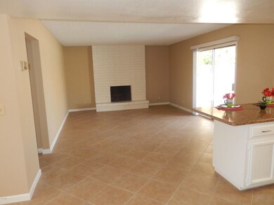 Family Room w/Fireplace