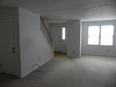 523 Washington St unit B6, Pembroke, MA 02359 - photo 2