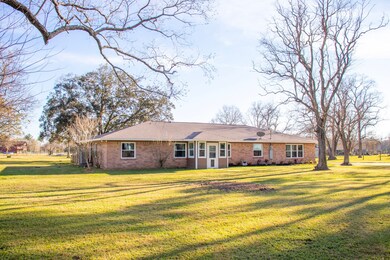 4215 County Road 182, Alvin, TX 77511 - photo 2