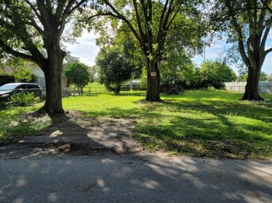 121 Knollwood Dr, Winter Haven, FL 33881 - photo 2