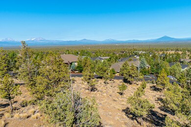 944HighlandViewLp-017