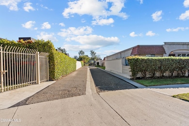 2930 Isle Way unit B, Oxnard, CA 93035 - photo 2