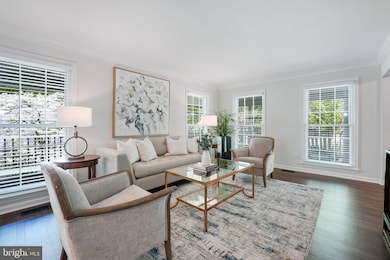 11611 Deer Forest Rd, Reston, VA 20194 - photo 4