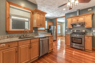 41 Clarendon St unit 1, Malden, MA 02148 - photo 7