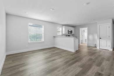 408 W 6th St unit 2, Bonham, TX 75418 - photo 2