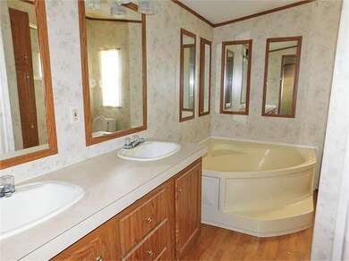 Photos were taken prior to current make ready.