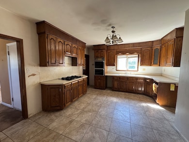 260 Birmingham St, Bridgeport, CT 06606 - photo 5