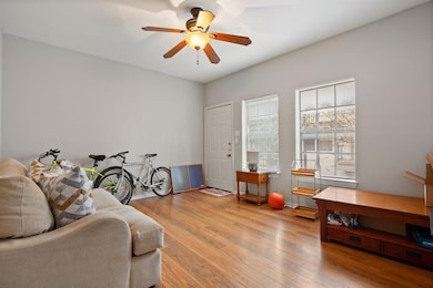 2216 San Gabriel St unit 201, Austin, TX 78705 - photo 6