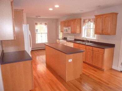 35 Date St, Old Orchard Beach, ME 04064 - photo 3
