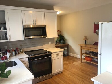 198 Maplewood St unit 198, Watertown, MA 02472 - photo 2