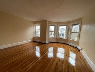 809 Washington St unit 3, Brookline, MA 02446 - photo 5