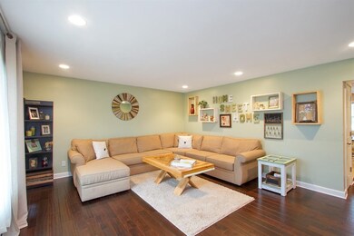 221 Carnation St, Dyer, IN 46311 - photo 2