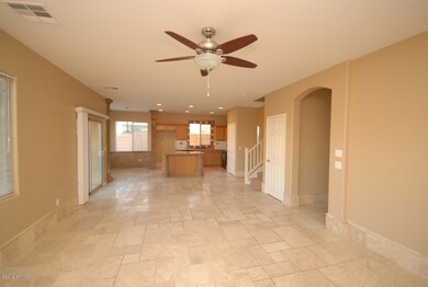 Great Rm & Kitchen