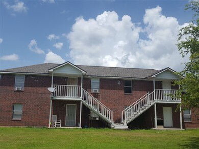 235 Hamlink Rd unit 1, Beasley, TX 77417 - photo 7
