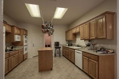 601 Lupine Ln, Fredericksburg, TX 78624 - photo 6