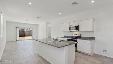 34911 W Lucca Dr, Maricopa, AZ 85138 - photo 2