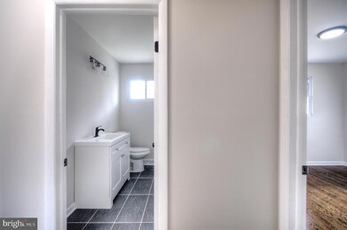 302 Mayfair Ave, Washington Township, NJ 08080 - photo 7