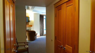 Murphy bed in 406
