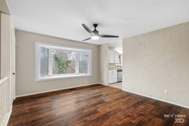 21 Lancaster Dr, Bella Vista, AR 72715 - photo 3