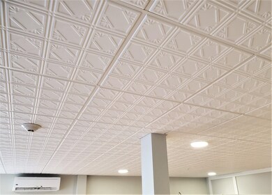 94 Center St, Wolfeboro, NH 03894 - photo 7