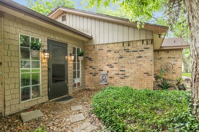 5134 Riverview Dr, Alvin, TX 77511 - photo 4