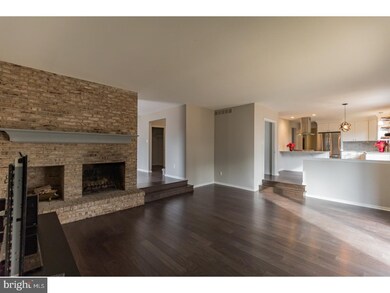 12 Briarwood Dr, Voorhees, NJ 08043 - photo 5