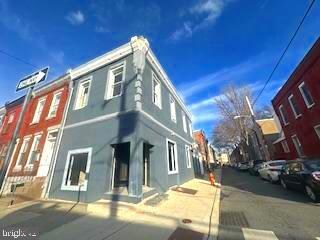 1413 S 23rd St unit 2ND FLOOR, Philadelphia, PA 19146 - photo 2