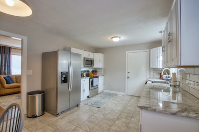 314 W Schell St, Gallatin, TN 37066 - photo 5