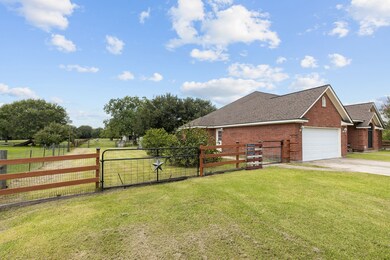 14123 County Road 185, Alvin, TX 77511 - photo 5