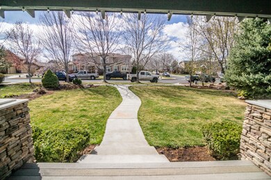 920 NW 15th St, Redmond, OR 97756 - photo 6