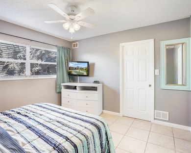 4705 NW 35th St unit 515, Lauderdale Lakes, FL 33319 - photo 5