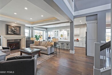 486CraftsmanWay-004