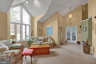 185 Orchard Rd, Reading, PA 19605 - photo 3